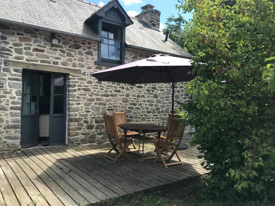 Maisonnette Au Pied Du Mont Dol 외부 사진